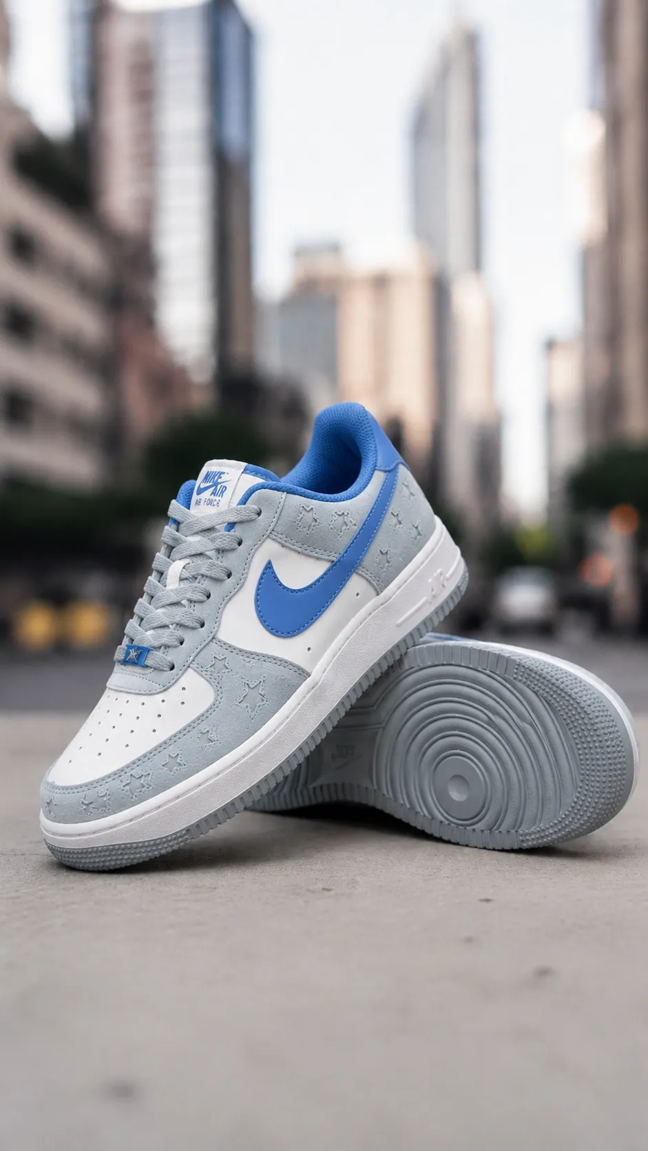 Tenis Nike Air Force 1 Blanco y Azul