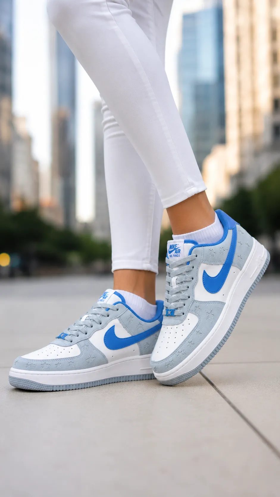 Tenis Nike Air Force 1 Blanco y Azul